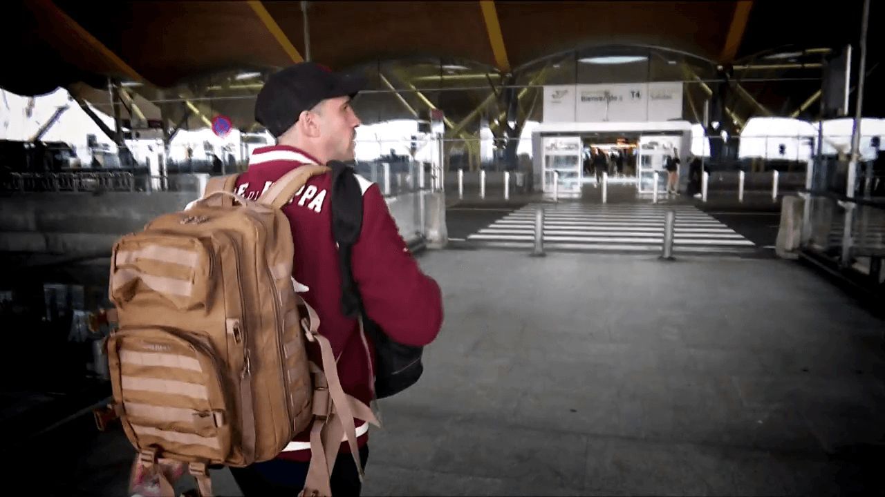  Santiago Cogedor llevando al aeropuerto Adolfo Suárez Madrid-Barajas