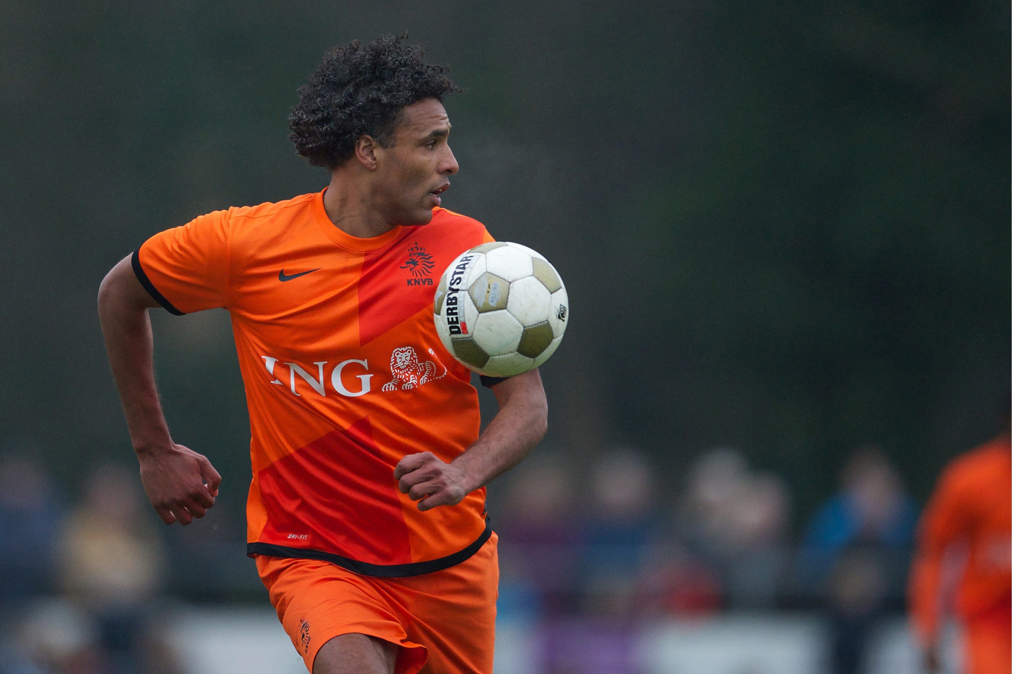  Van Hooijdonk con la selección holandesa de veteranos.