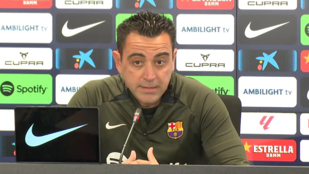 Xavi Hernández, durante su etapa como entrenador del Barcelona.