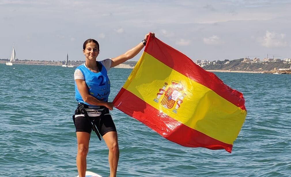  Eloísa Tarancón, del CV Dársena, protagoniza una brillante actuación que confirma su proyección.