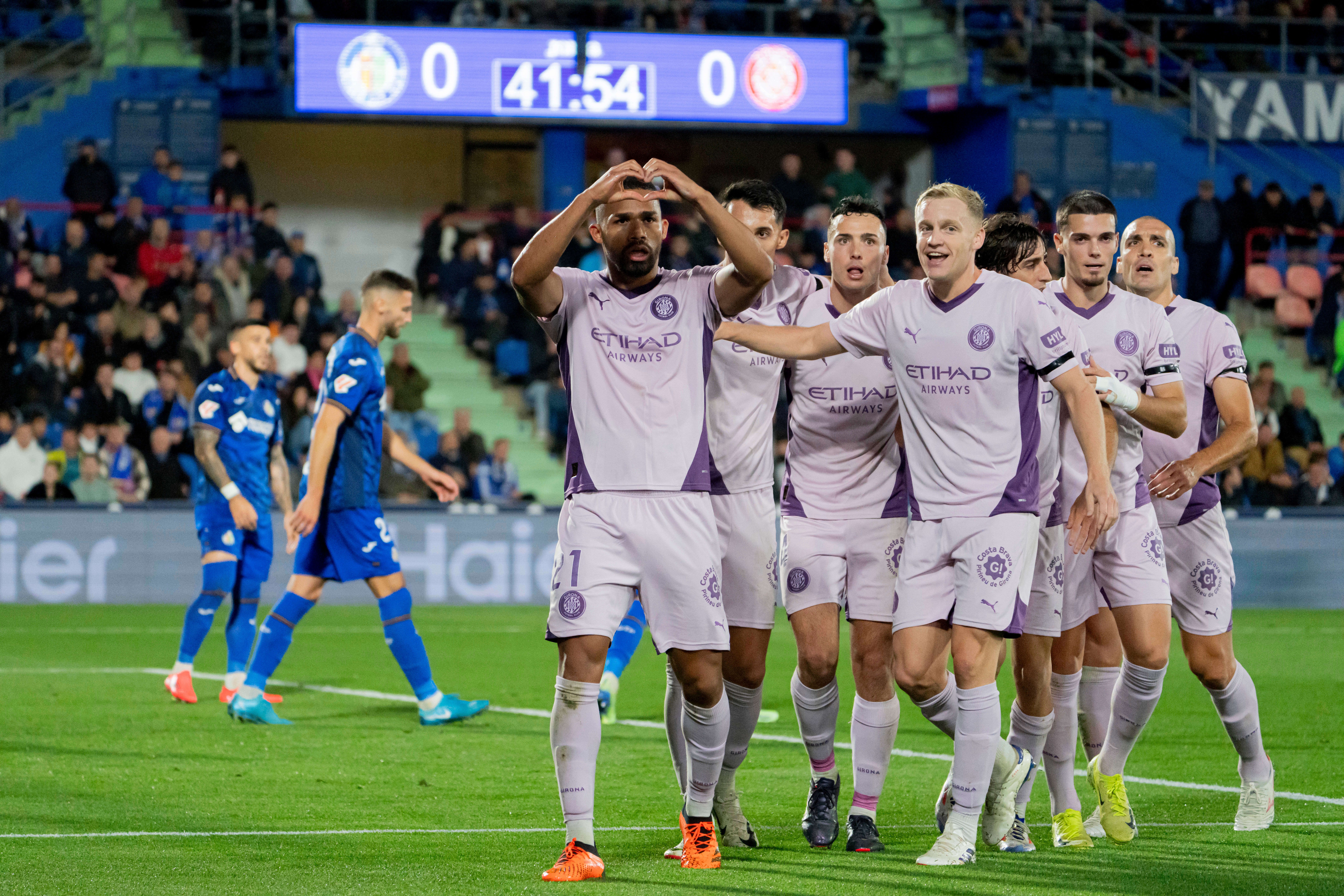  Yangel Herrera celebra su gol en el Getafe-Girona.