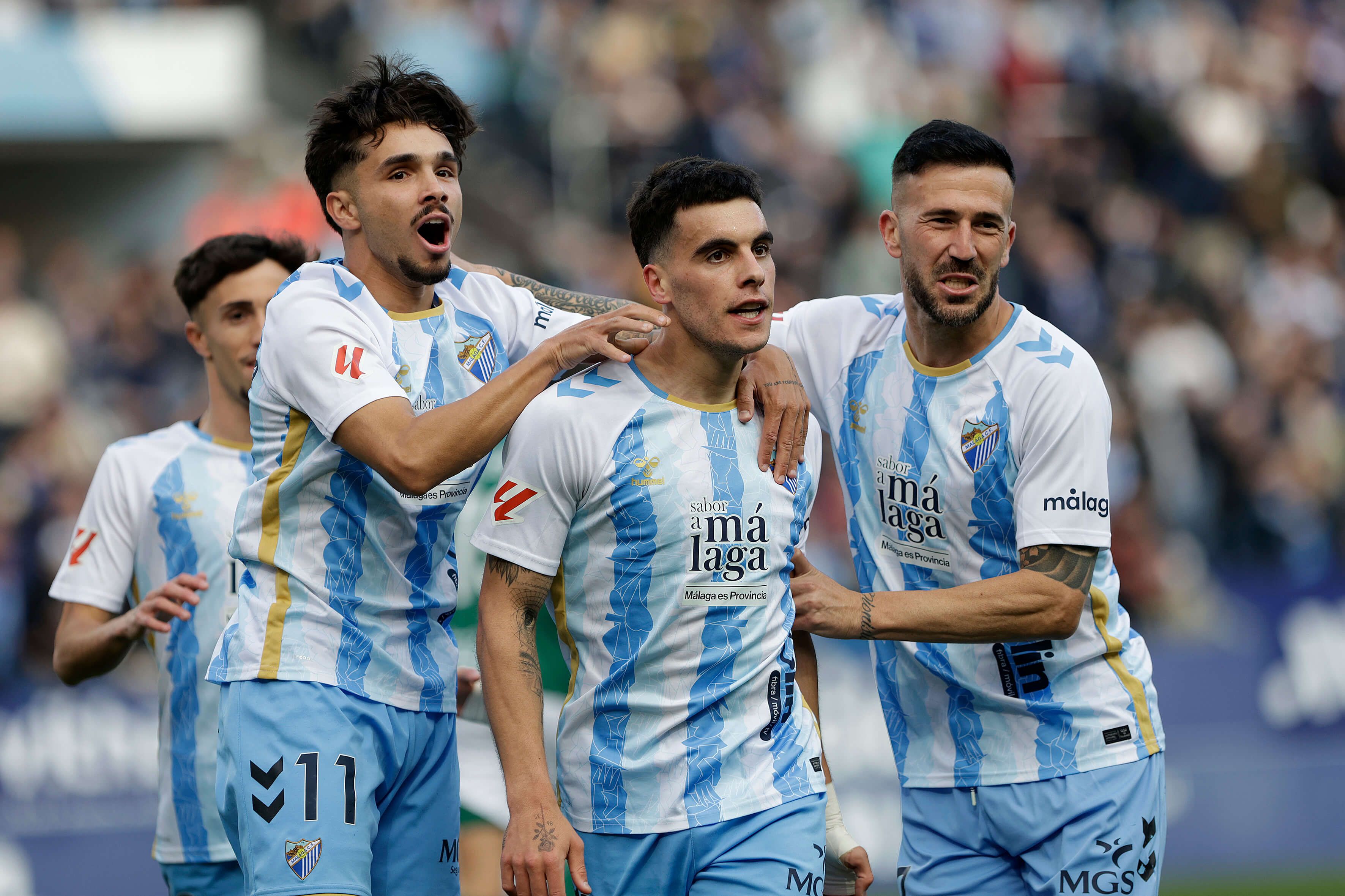  Julen Lobete celebra un gol en el Málaga-Racing de Ferrol.