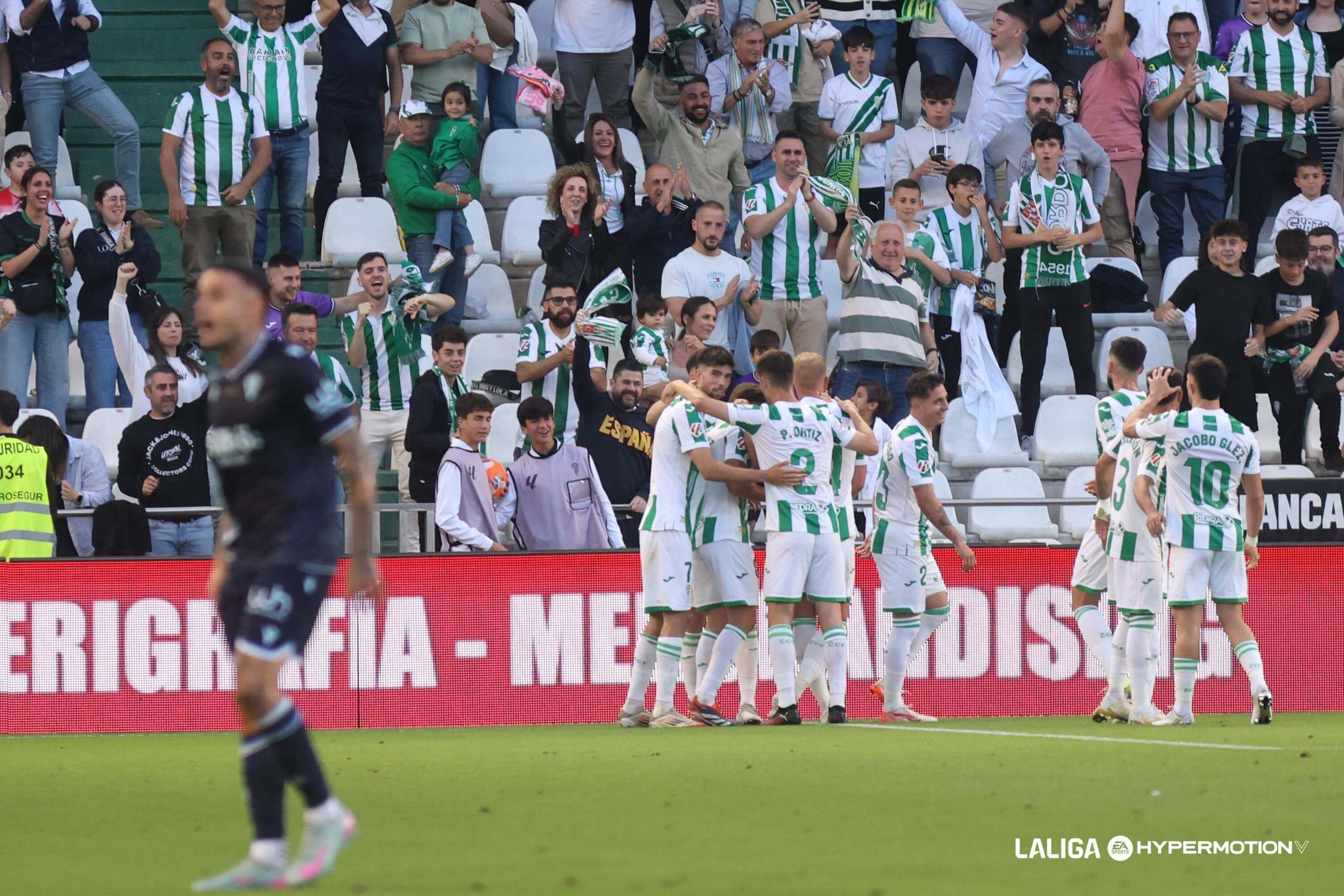  Gol de Cristian Carracedo al Cádiz en El Arcángel.
