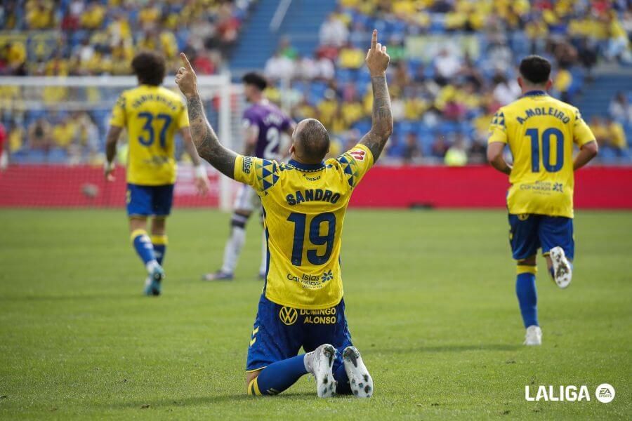  Sandro Ramírez celebrando uno de sus goles al Real Valladolid.