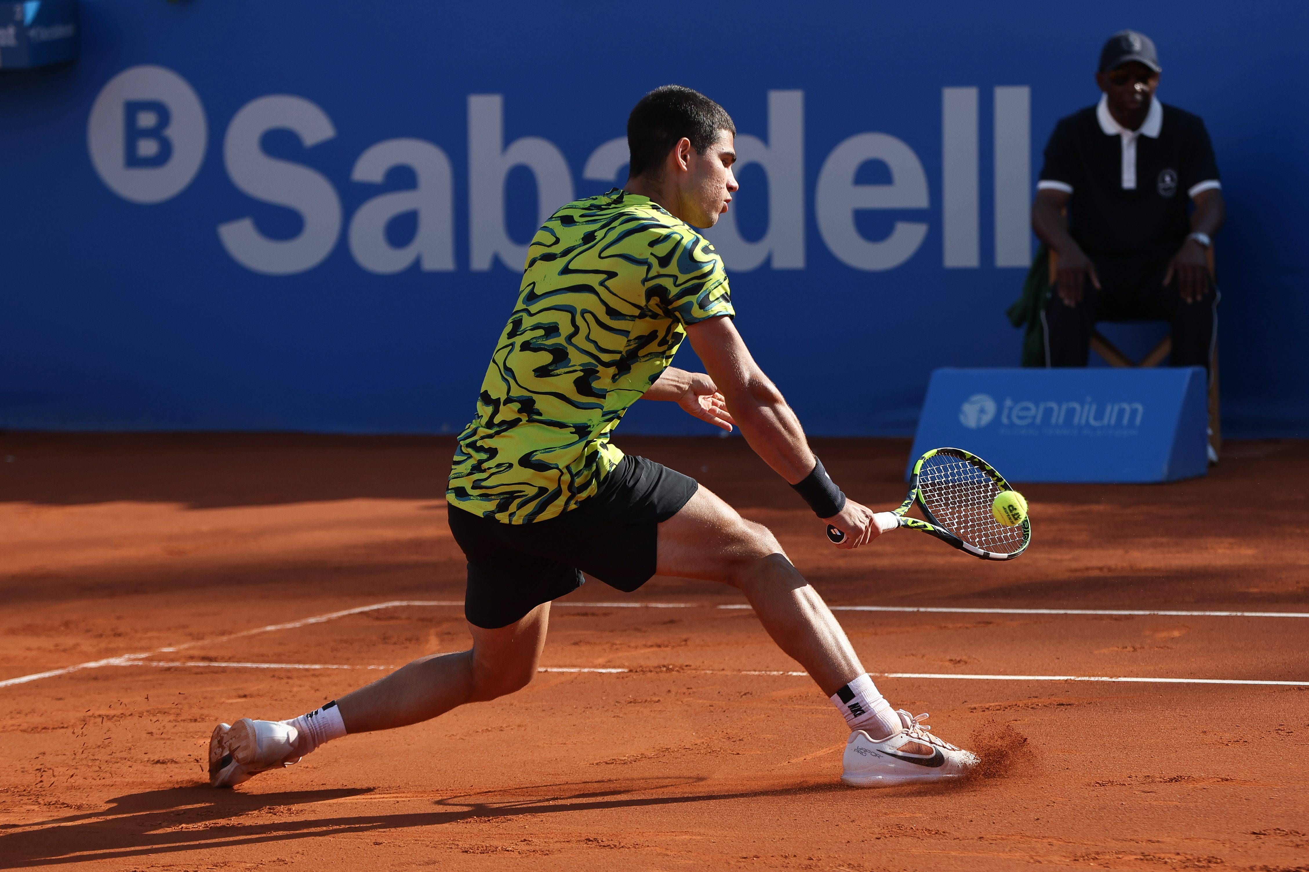  Carlos Alcaraz durante el Conde de Godó. Fuente: Cordon Press