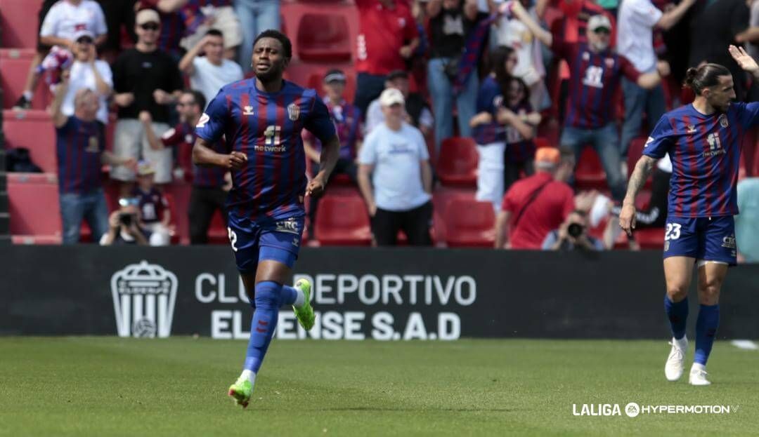  Amadou Diawara, en el Eldense-Córdoba.