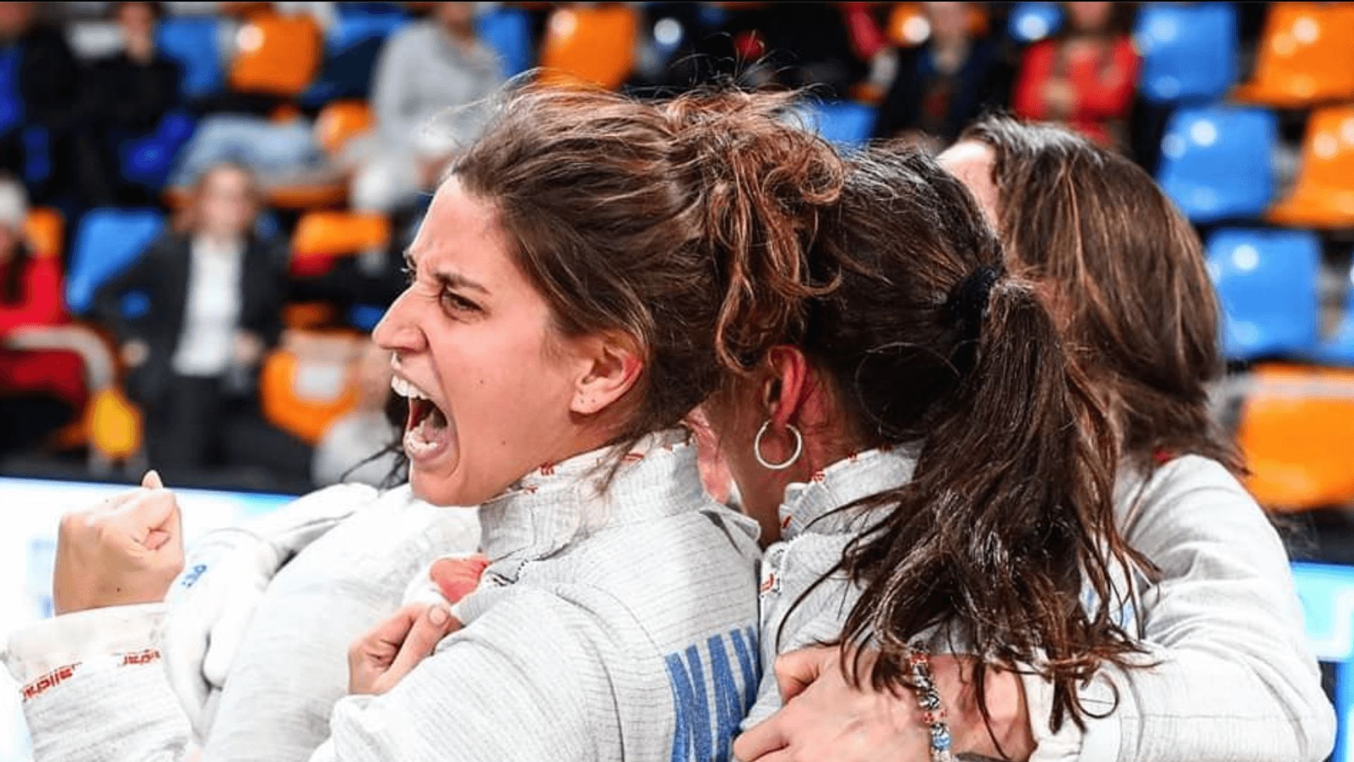  Araceli Navarro celebra un campeonato.