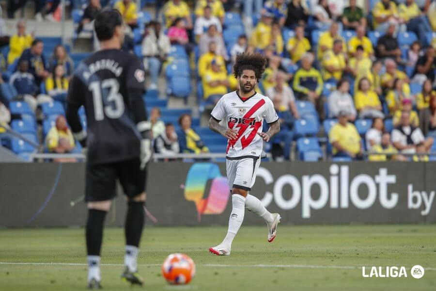 Aridane Hernández, durante el Las Palmas-Rayo (Foto: LALIGA).