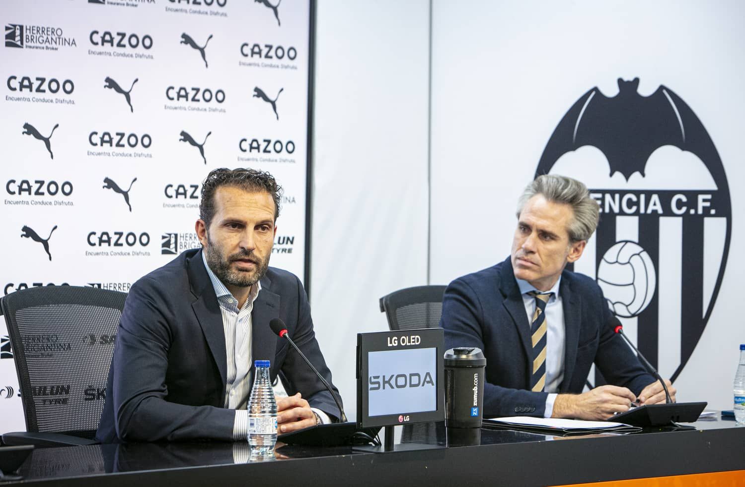  Baraja presentado como entrenador del Valencia CF