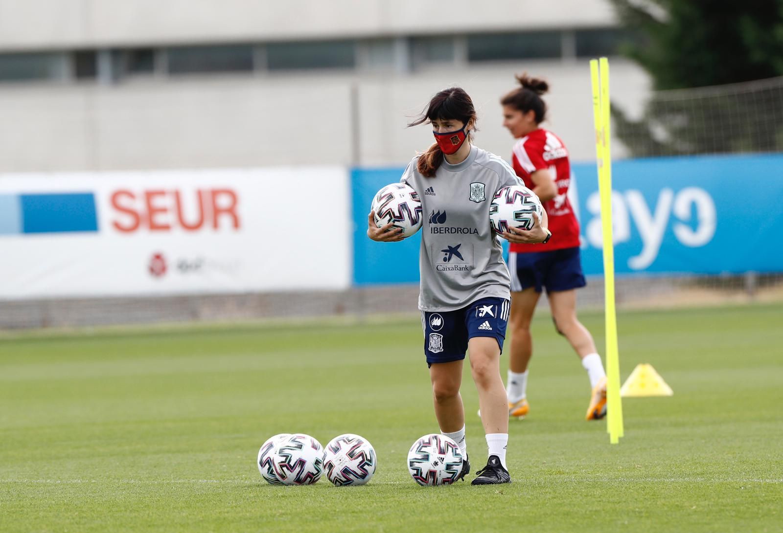  Blanca Romero, en un entrenamiento de la selección de España.
