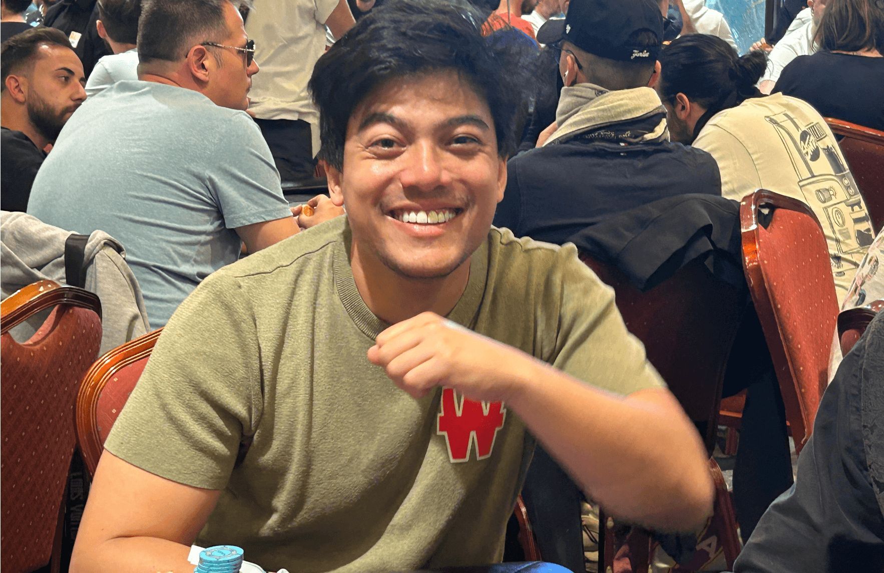 Calamusa sonríe al principio de la jornada