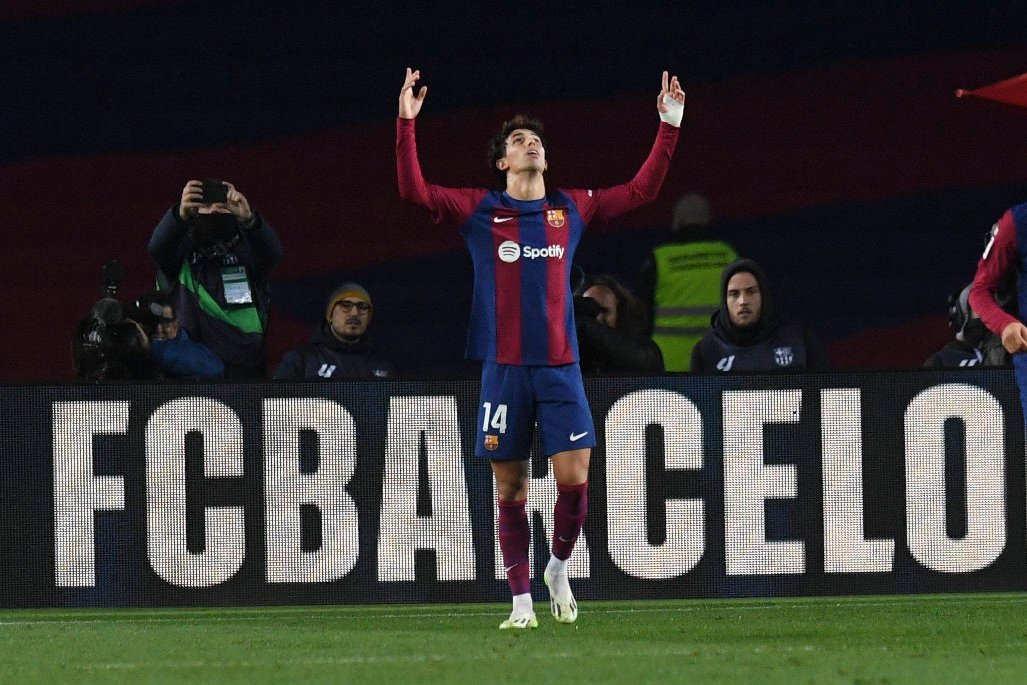 Joao Félix celebra su gol en el Barcelona-Atlético de Madrid (FOTO: Cordón Press).