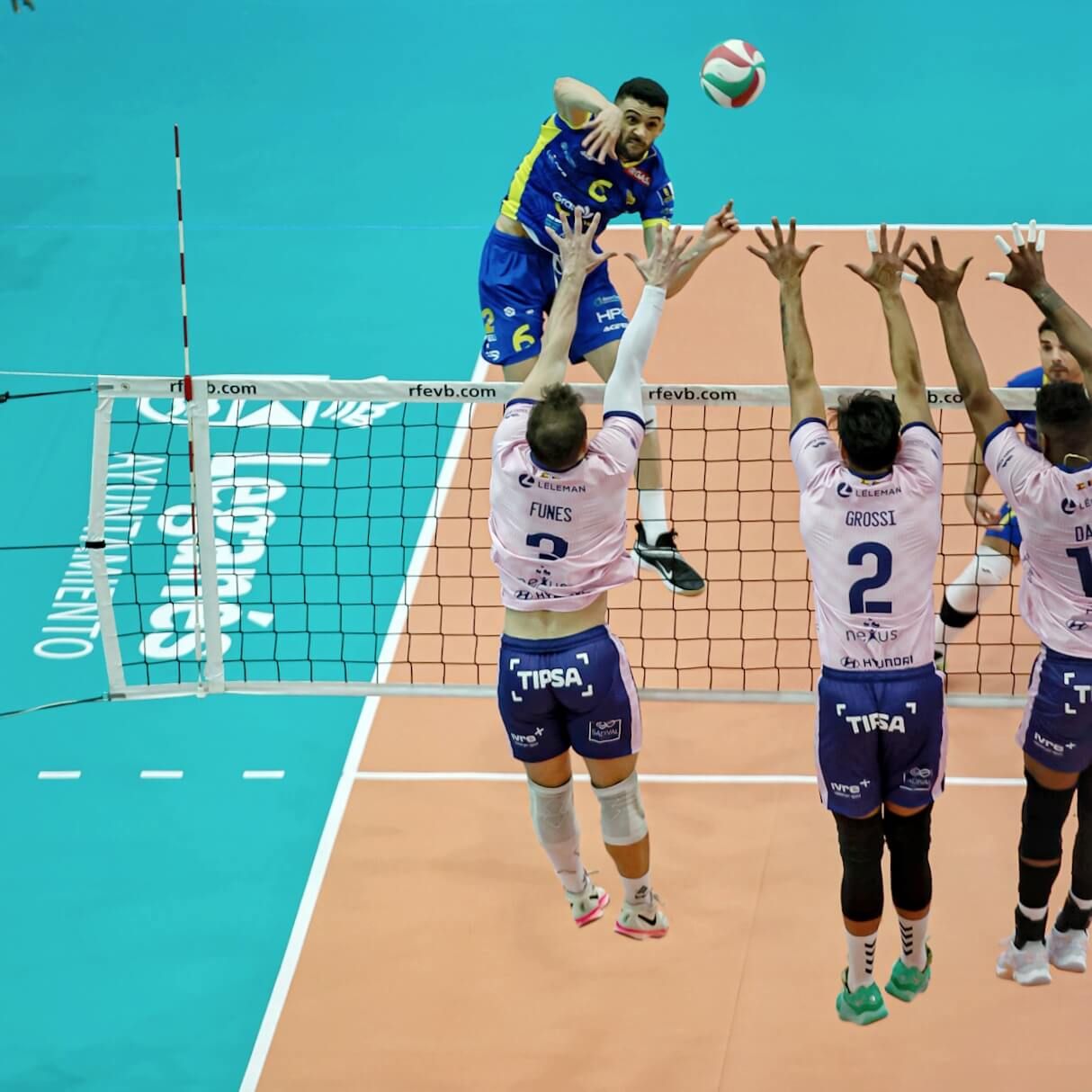  Conqueridor planta cara a un gran Guaguas pero cae eliminado en los cuartos de final de la Copa del