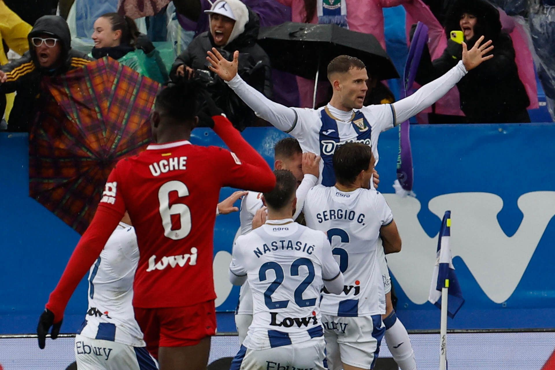 Diego García celebra su gol en el Leganés-Getafe.