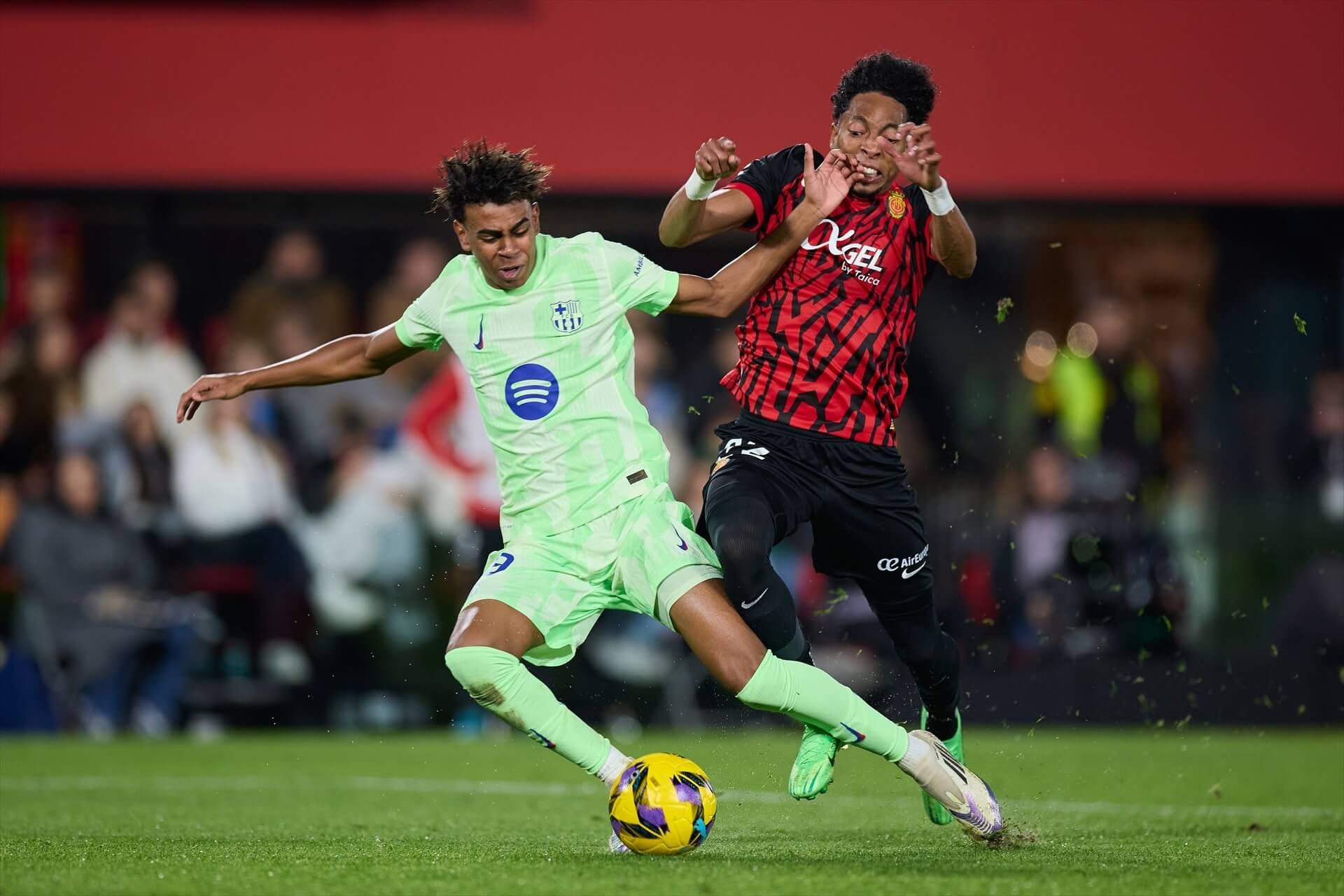  El penalti de Mojica sobre Lamine Yamal en el Mallorca - Barcelona