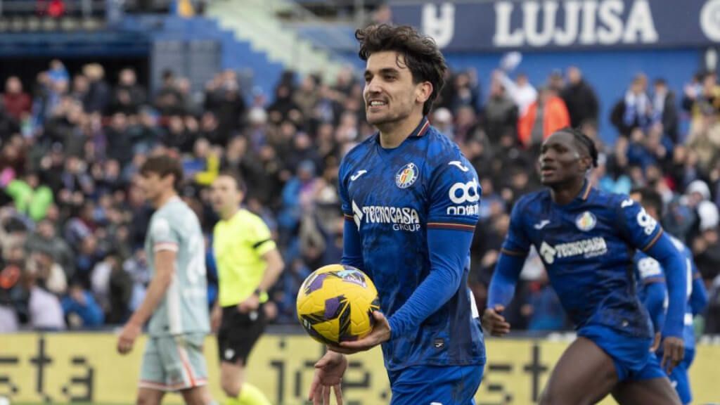 Mauro Arambarri celebra el gol de la victoria del Getafe ante el Atlético (foto: LALIGA)