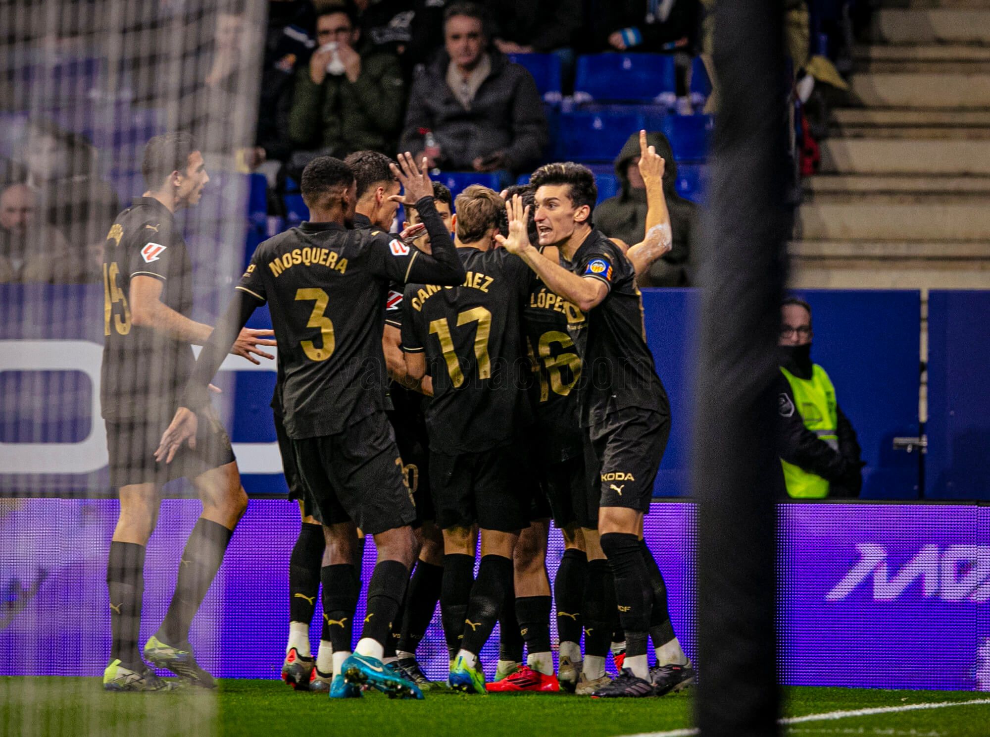 Gol de Diego López ante el RCD Espanyol.