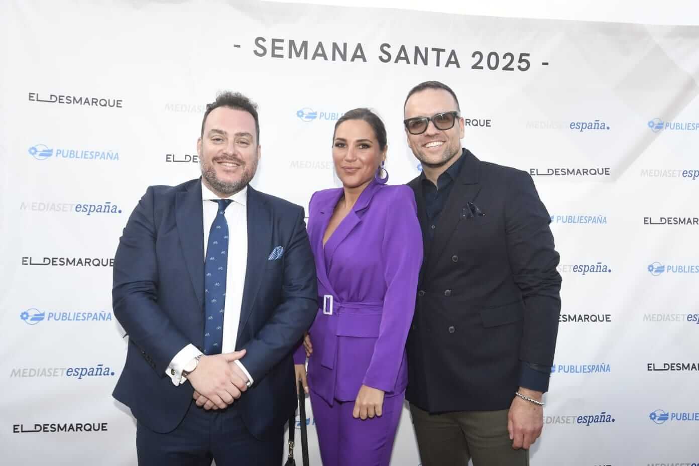  Javier Esteban y Laura Gallego, junto a Fede Quintero.