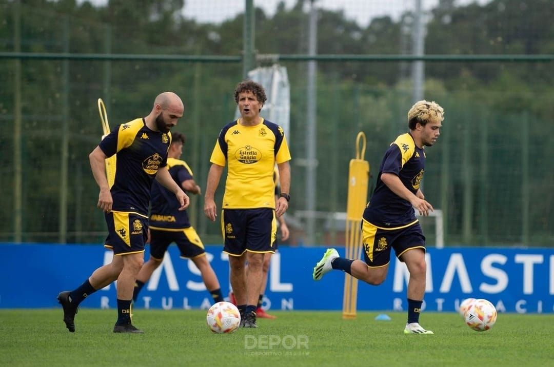  Imanol Idiakez junto a Paris Adot y David Mella en Abegondo
