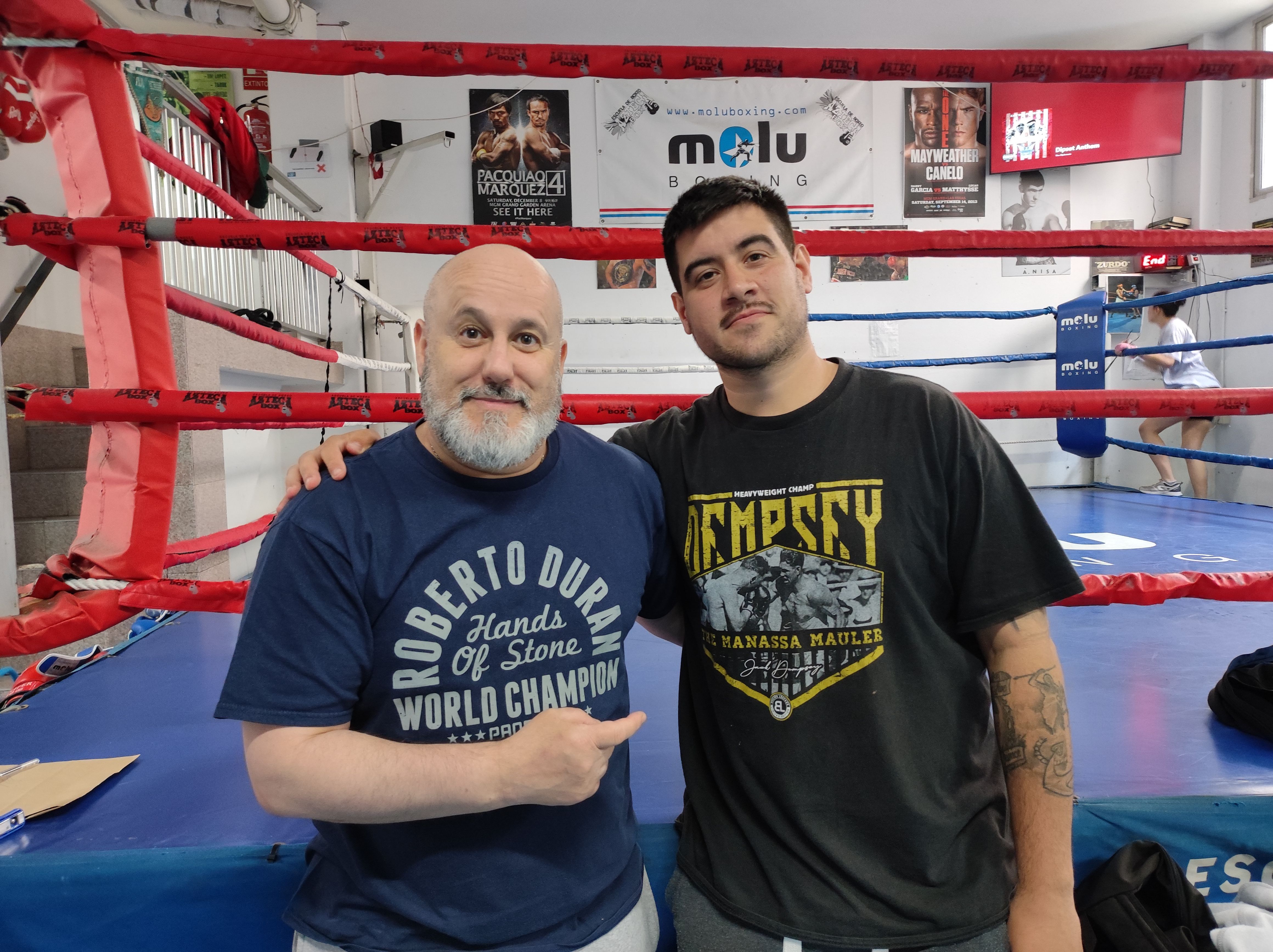  Luis y Valeiro, entrenadores y acompañantes de Dani en la esquina