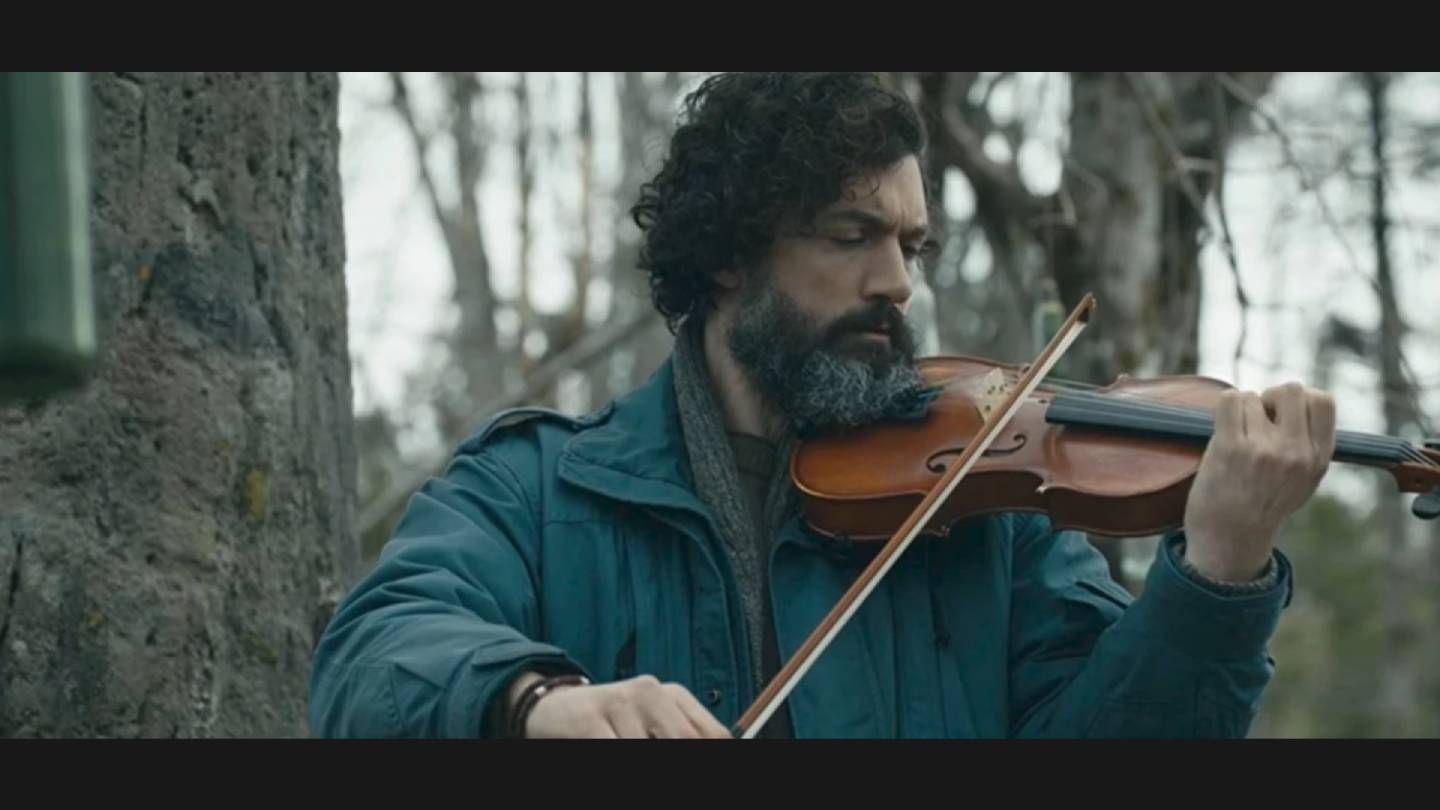  El violín de Jade (From)