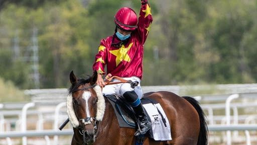  Nieves García, tras ganar el Gran Premio Duque de Alburquerque.