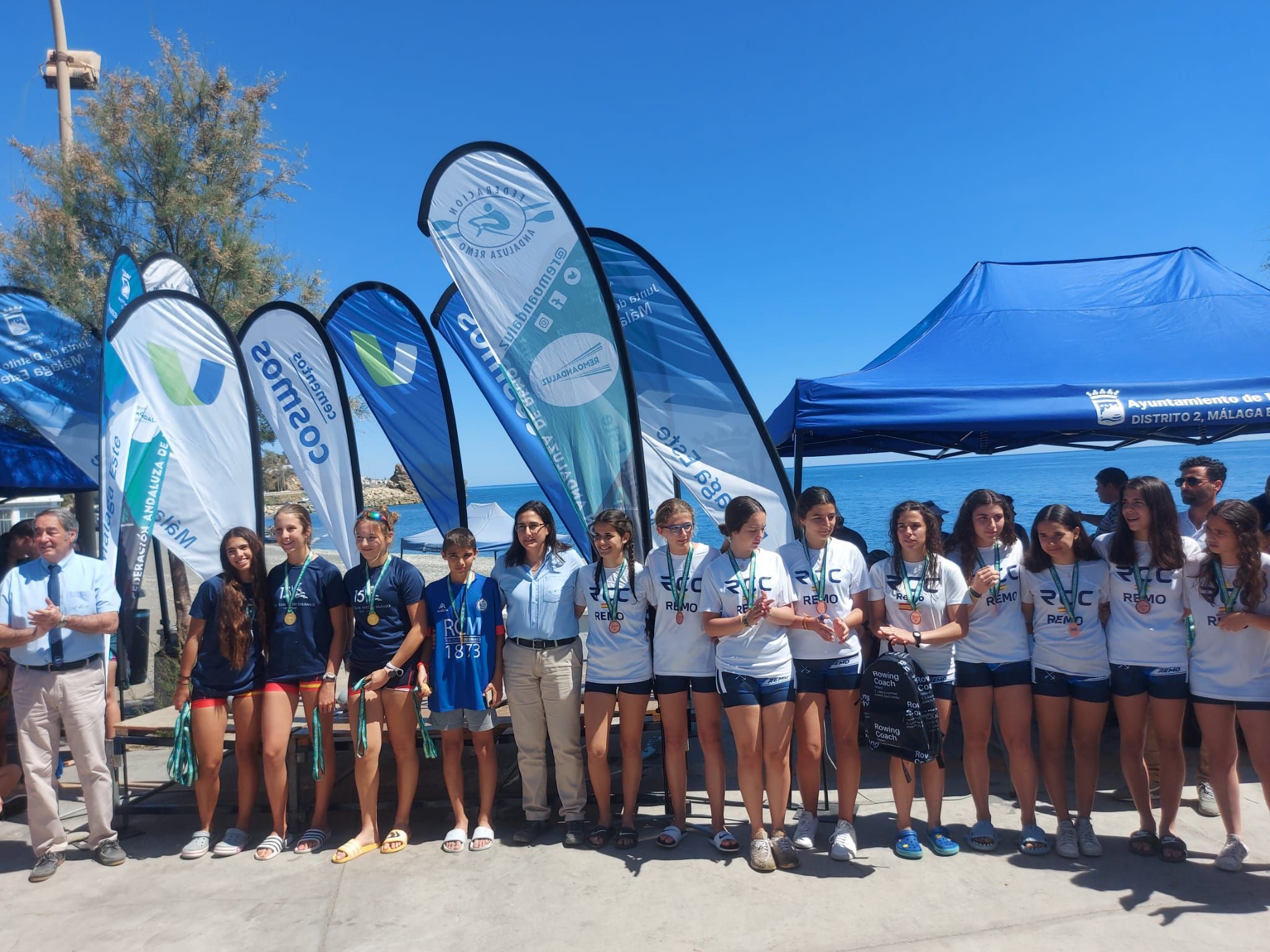 Podio de la IX Liga Andaluza de remo fijo.