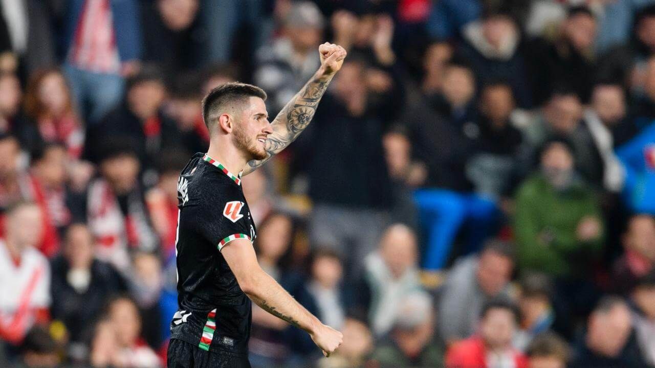  Gol de Oihan Sancet ante el Rayo en Vallecas.