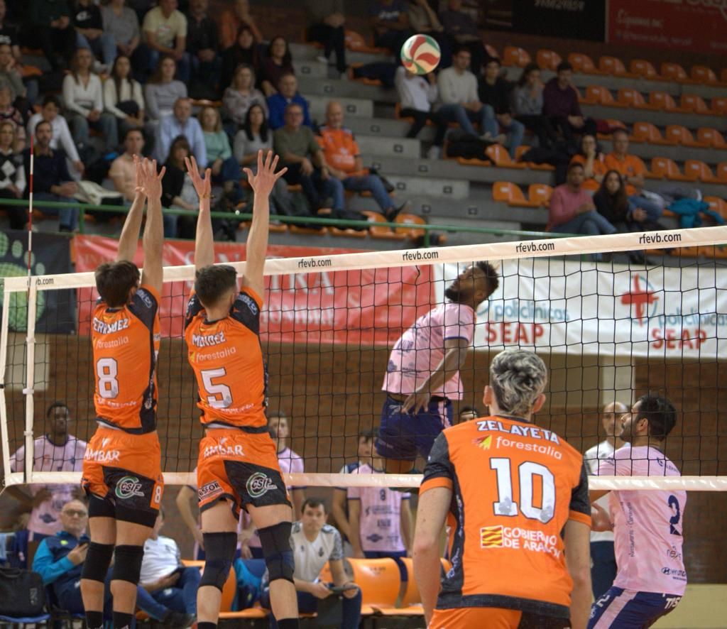 UPV Léleman Conqueridor cae en Teruel pero estará en la Copa