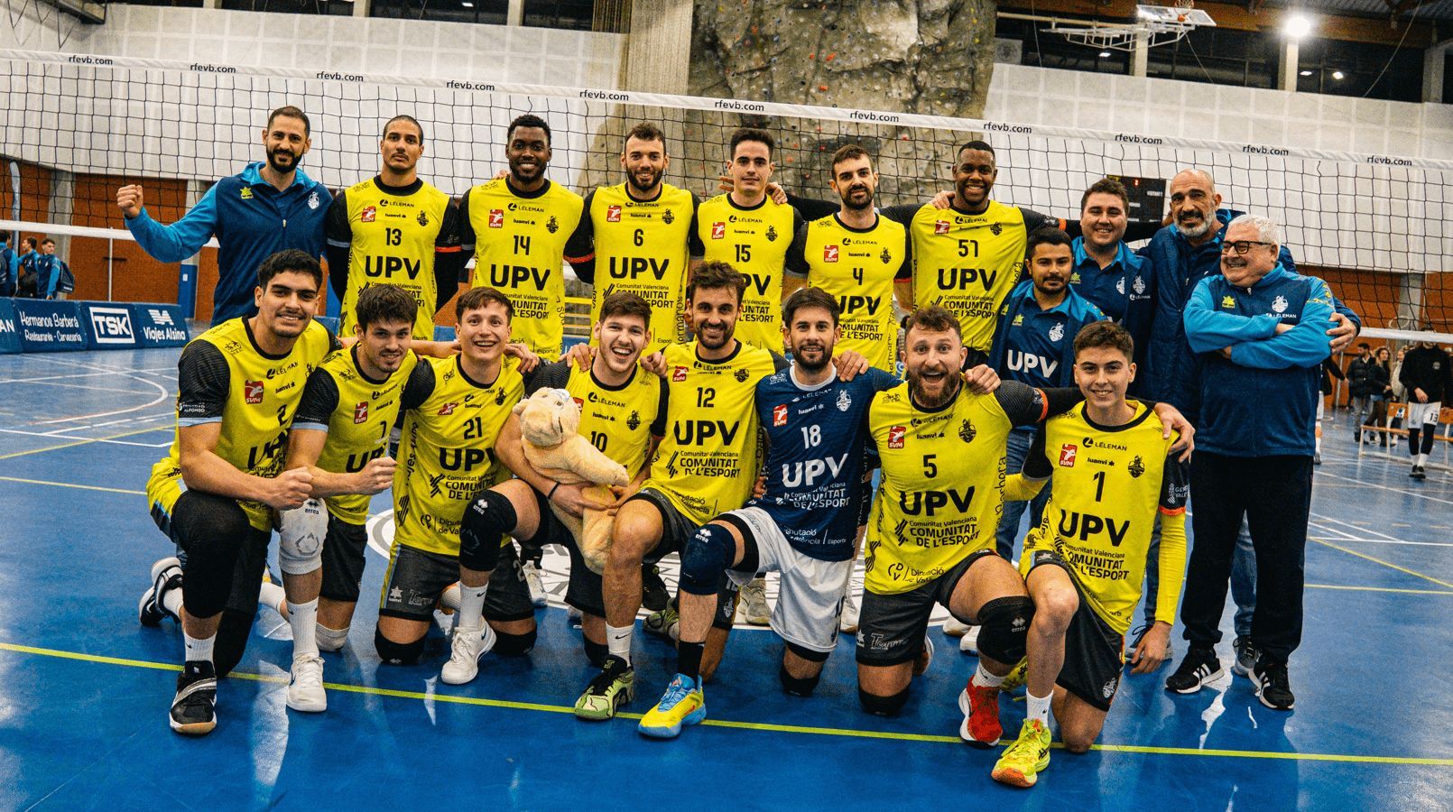 UPV Léleman Conqueridor mantiene la tercera plaza de la Superliga