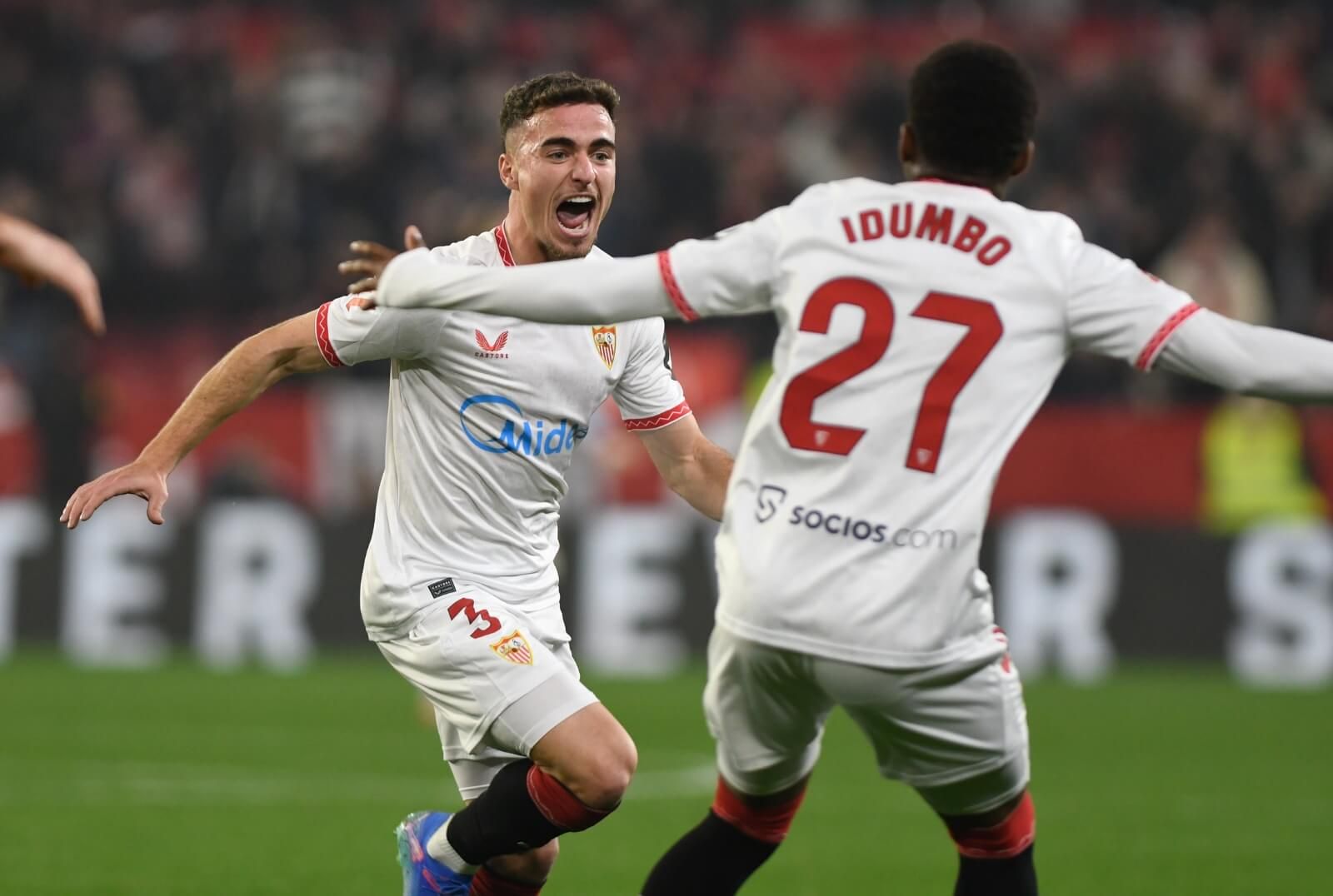  Pedrosa, celebrando su gol ante el Valencia.