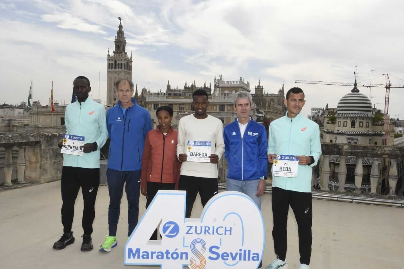 Imagen de la presentación del Zúrich Maratón de Sevilla