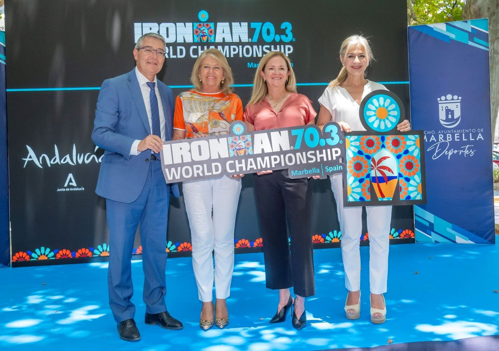 Las autoridades presentan el Campeonato del Mundo IRONMAN 70.3 de Marbella.