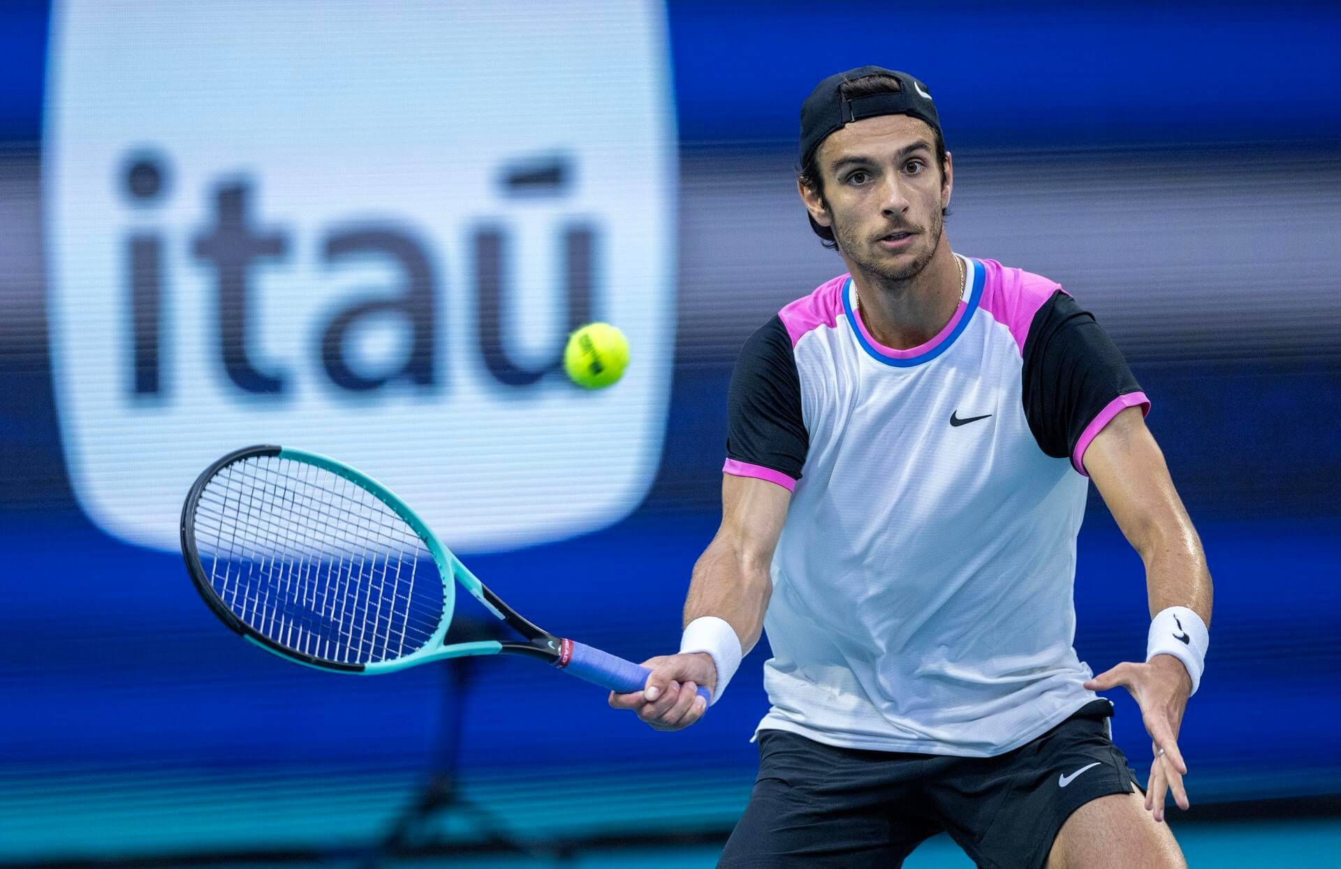 Lorenzo Musetti se vio superado por Carlos Alcaraz en el Masters de Miami (foto: EFE).