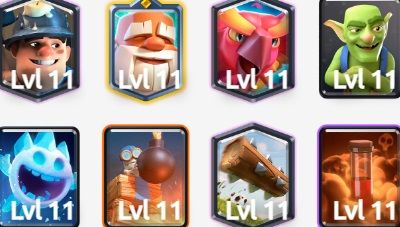 Mazo de minero y fénix en Clash Royale