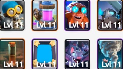 Mazo de egiant en Clash Royale