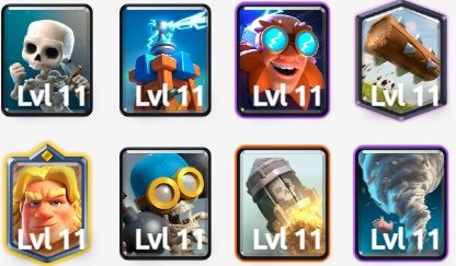 Mazo de egiant en Clash Royale