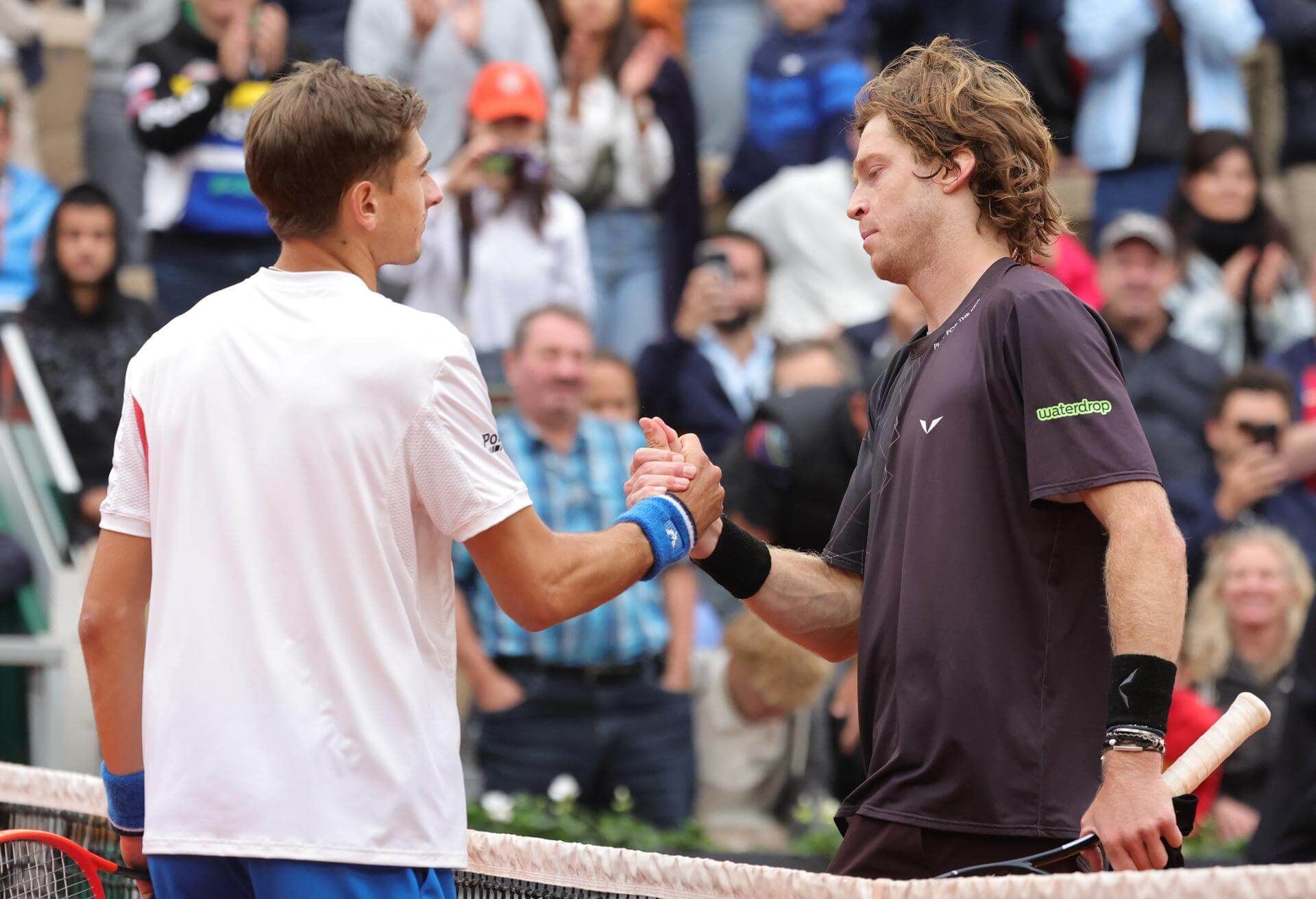 Rublev, tras caer eliminado ante Arnaldi en Roland Garros.