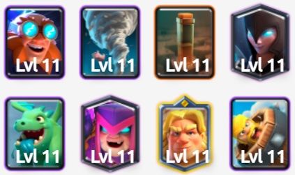 Mazo de Bruja Madre en Clash Royale