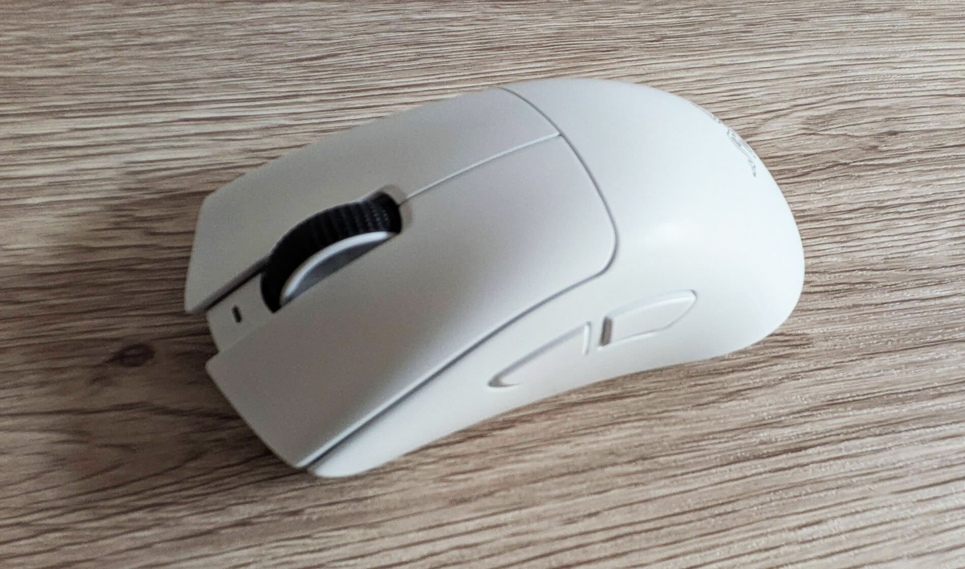  Razer DeathAdder V4 Pro