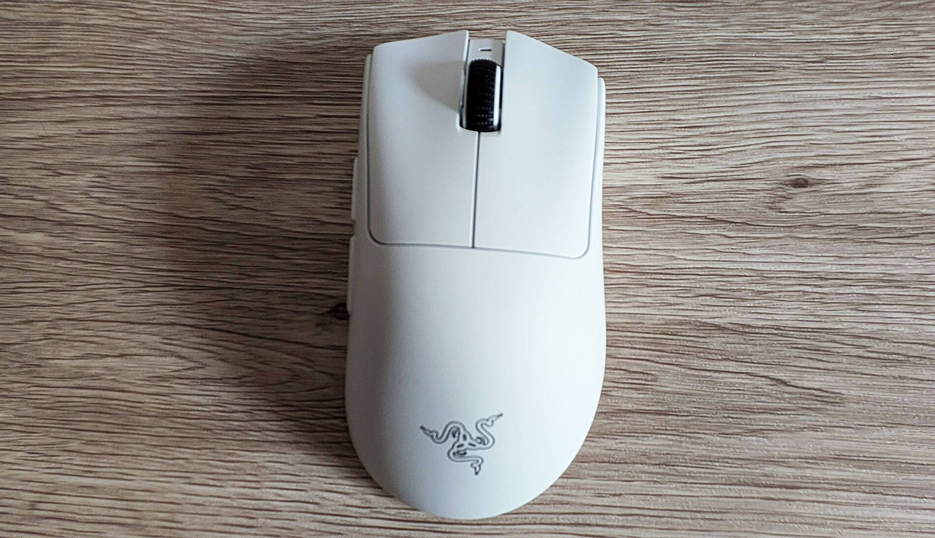  Razer DeathAdder V4 Pro