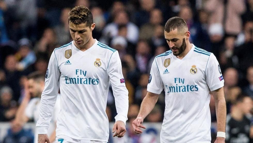  Cristiano Ronaldo junto a Karim Benzema.