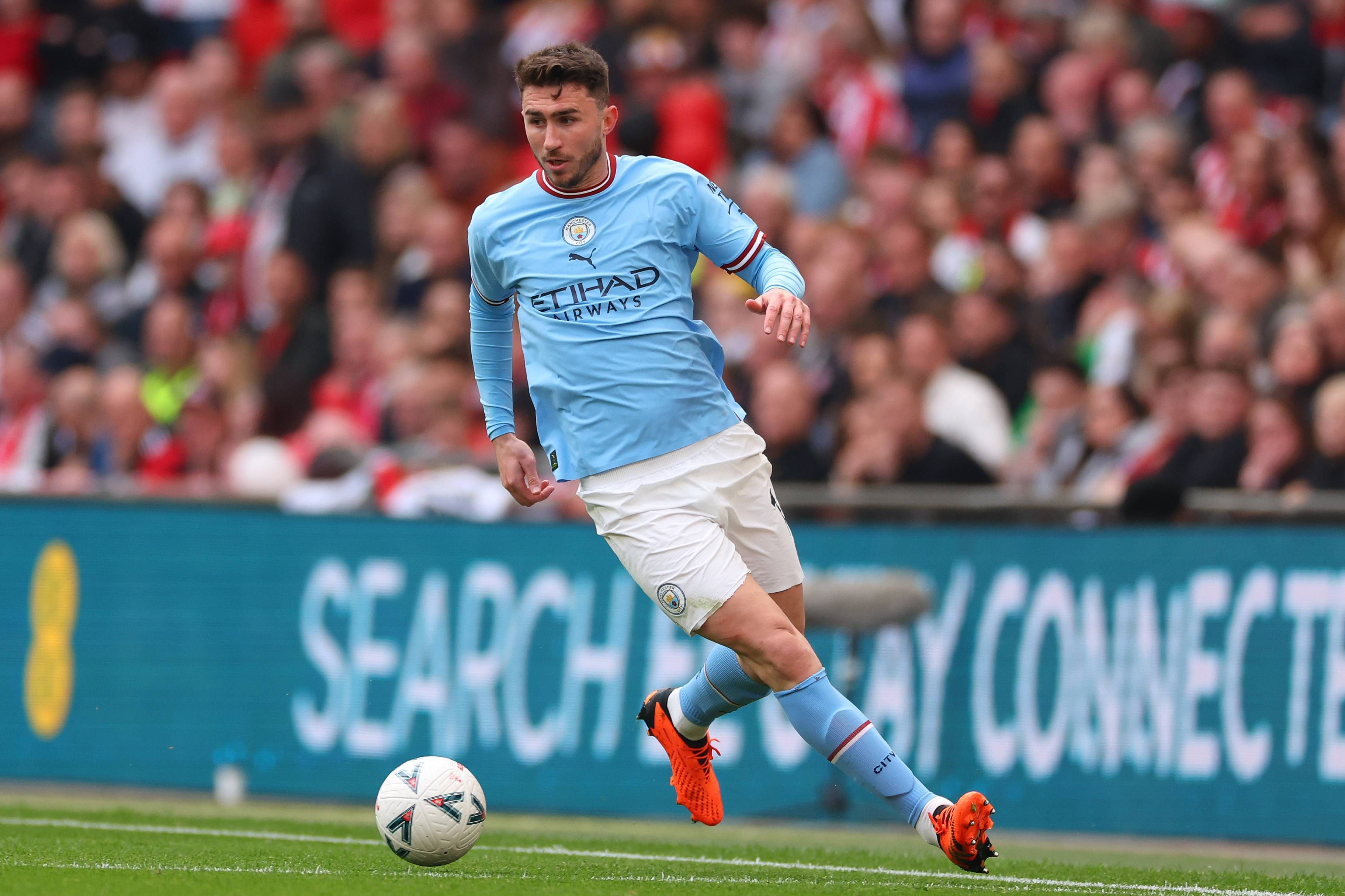 Laporte en un partido con el Manchester City.