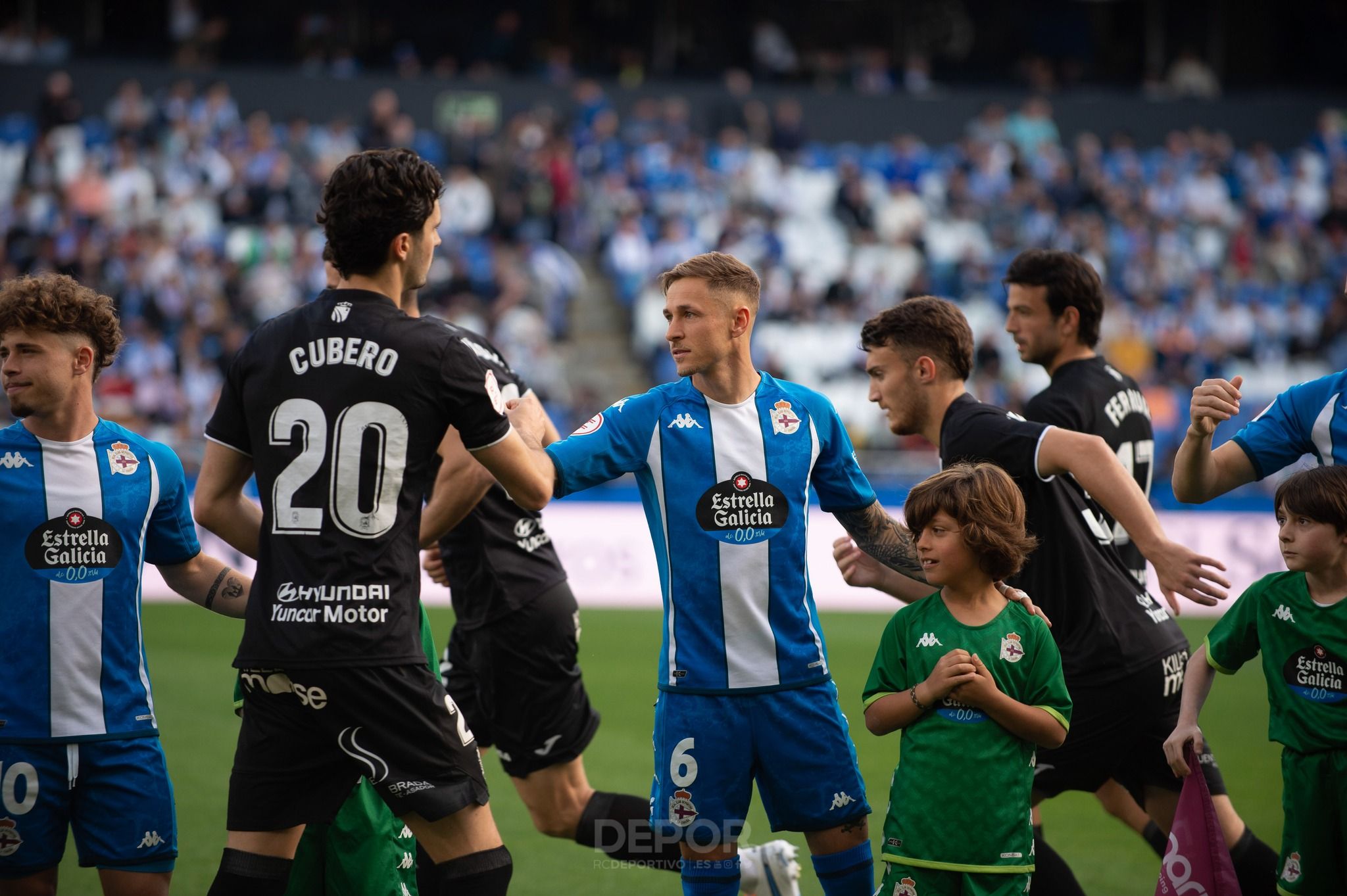 Isi Gómez vio la quinta amarilla y será baja ante el Racing de Ferrol (RCD)