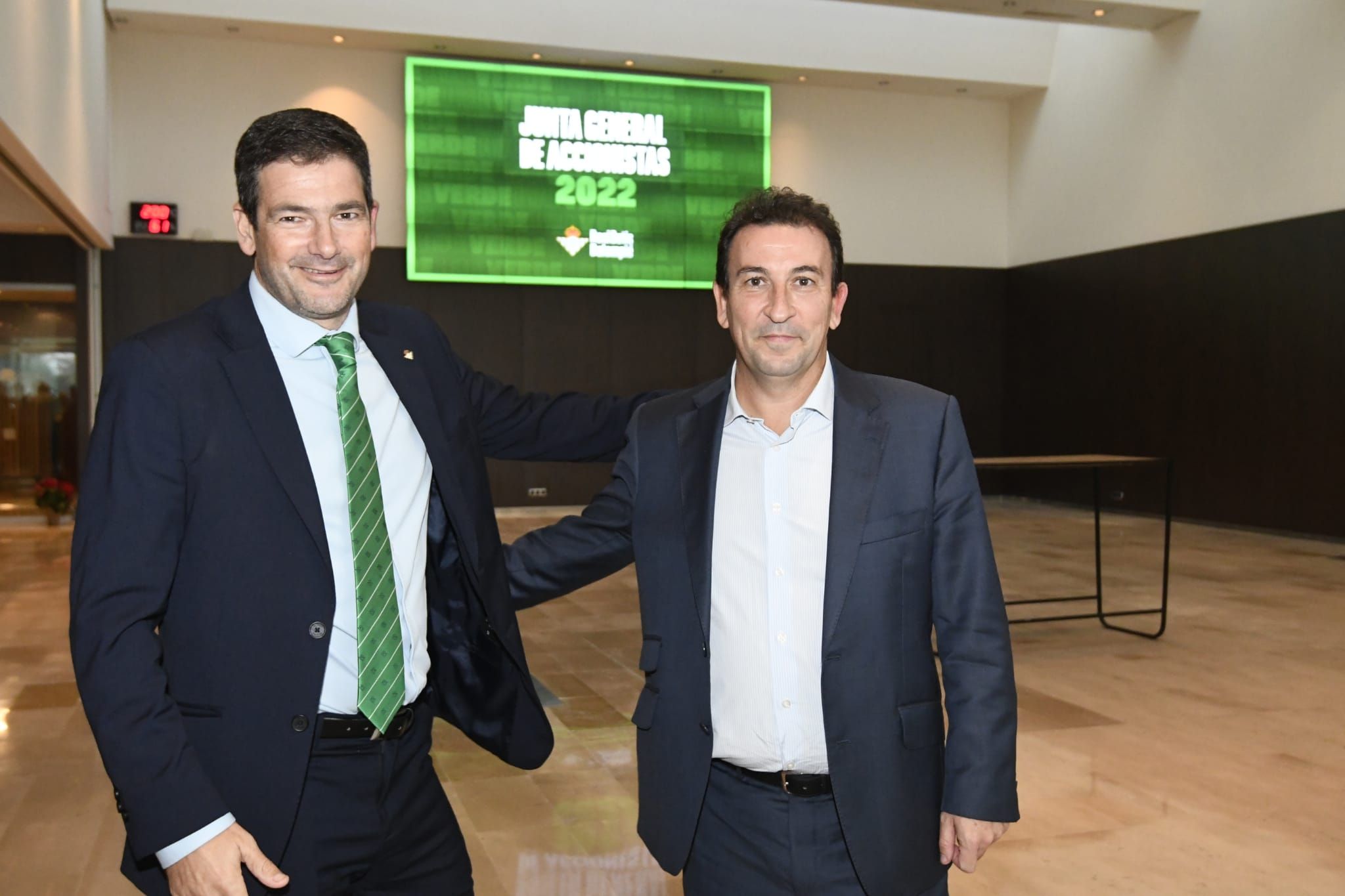 Alarcón y Catalán, en la Junta del Betis de 2022