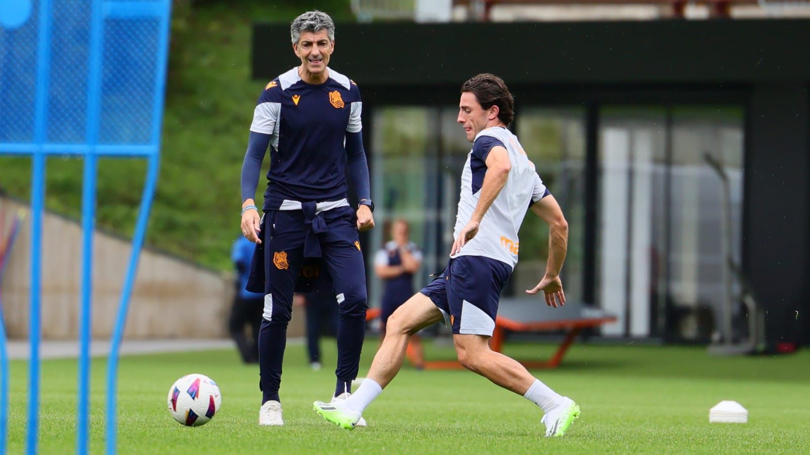 Álvaro Odriozola, en su primer entrenamiento en Zubieta tras volver del Real Madrid.