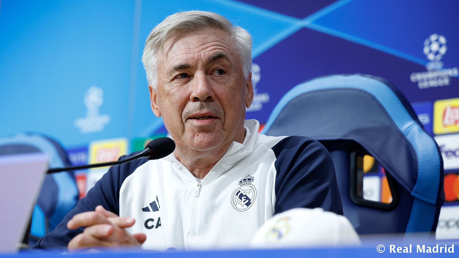  Carlo Ancelotti, en sala de prensa.