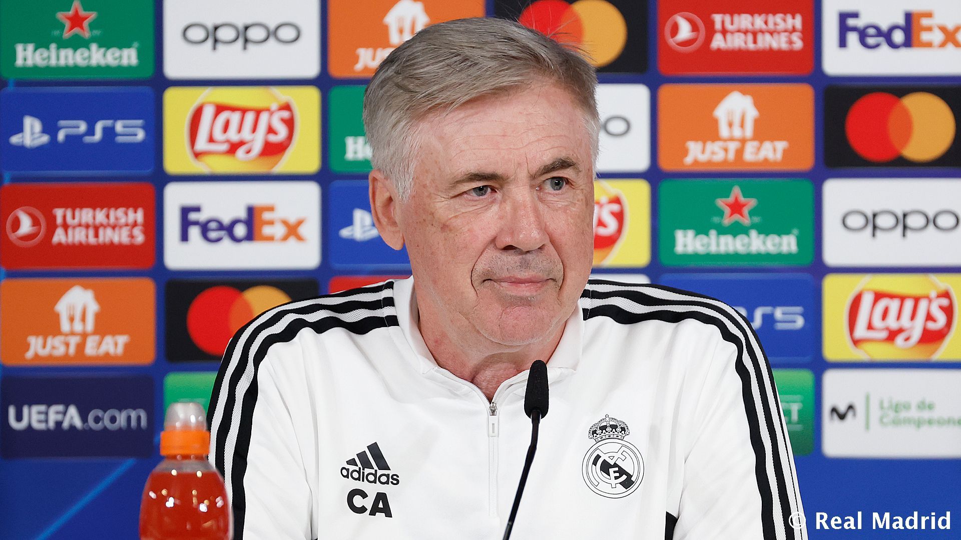  Carlo Ancelotti, en sala de prensa.