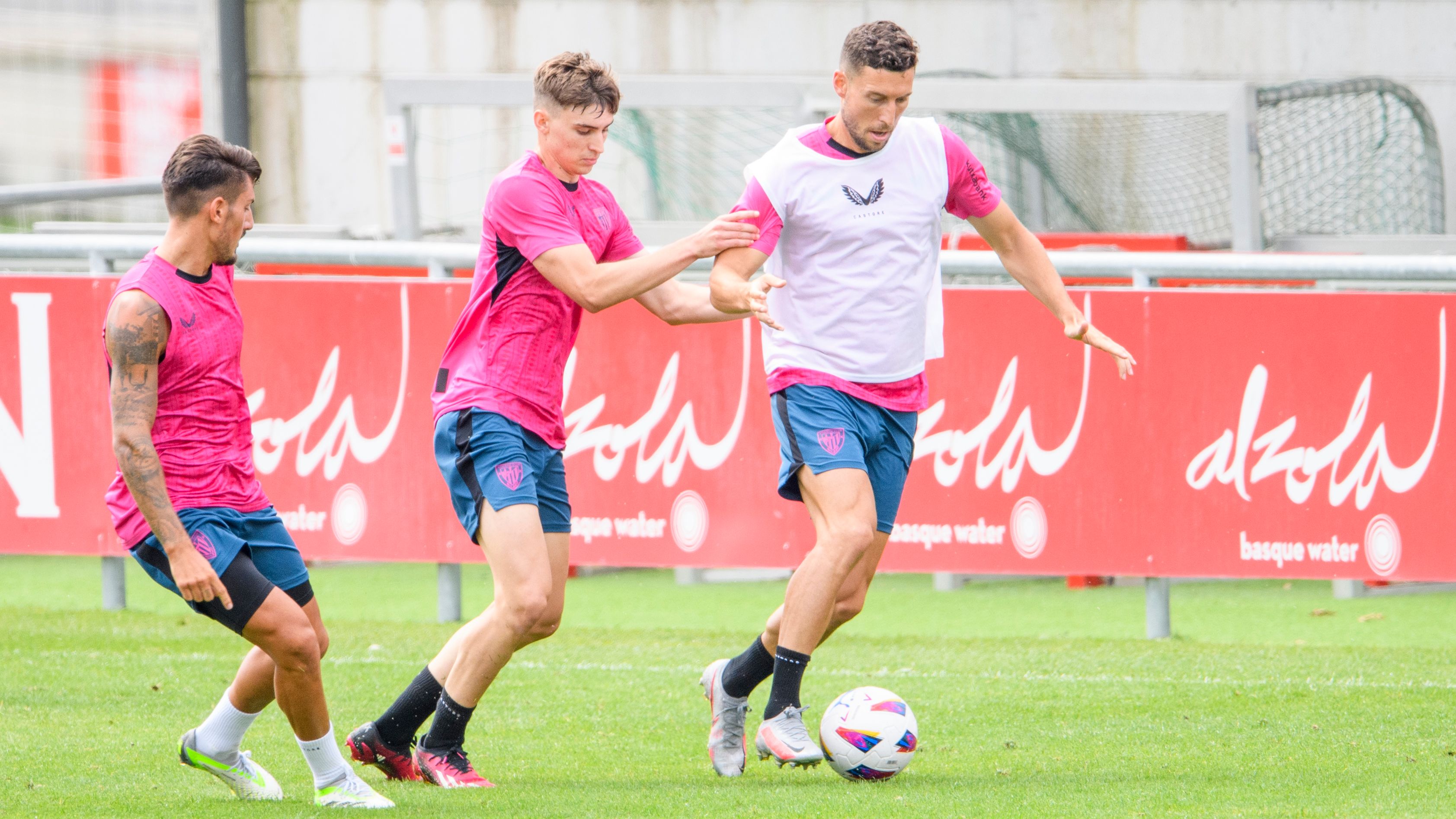  15 temporadas para Oscar de Marcos currando como el que más en Lezama.