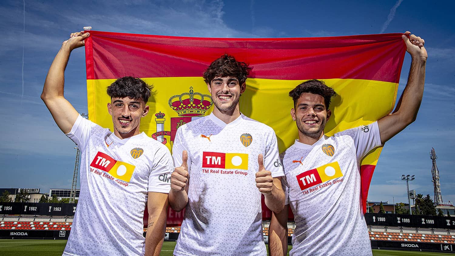  Diego López, Javi Guerra y Fran Pérez.